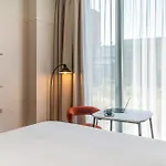 The Social Hub Poblenou Hotel 4*