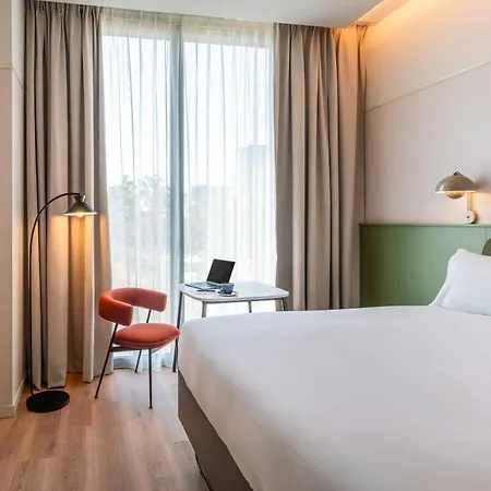 فندق The Social Hub Poblenou 4*