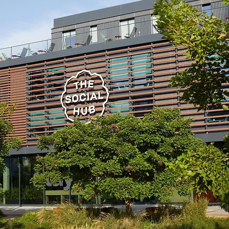 The Social Hub Poblenou Hotel 4*
